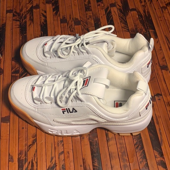 fila disruptor size 9